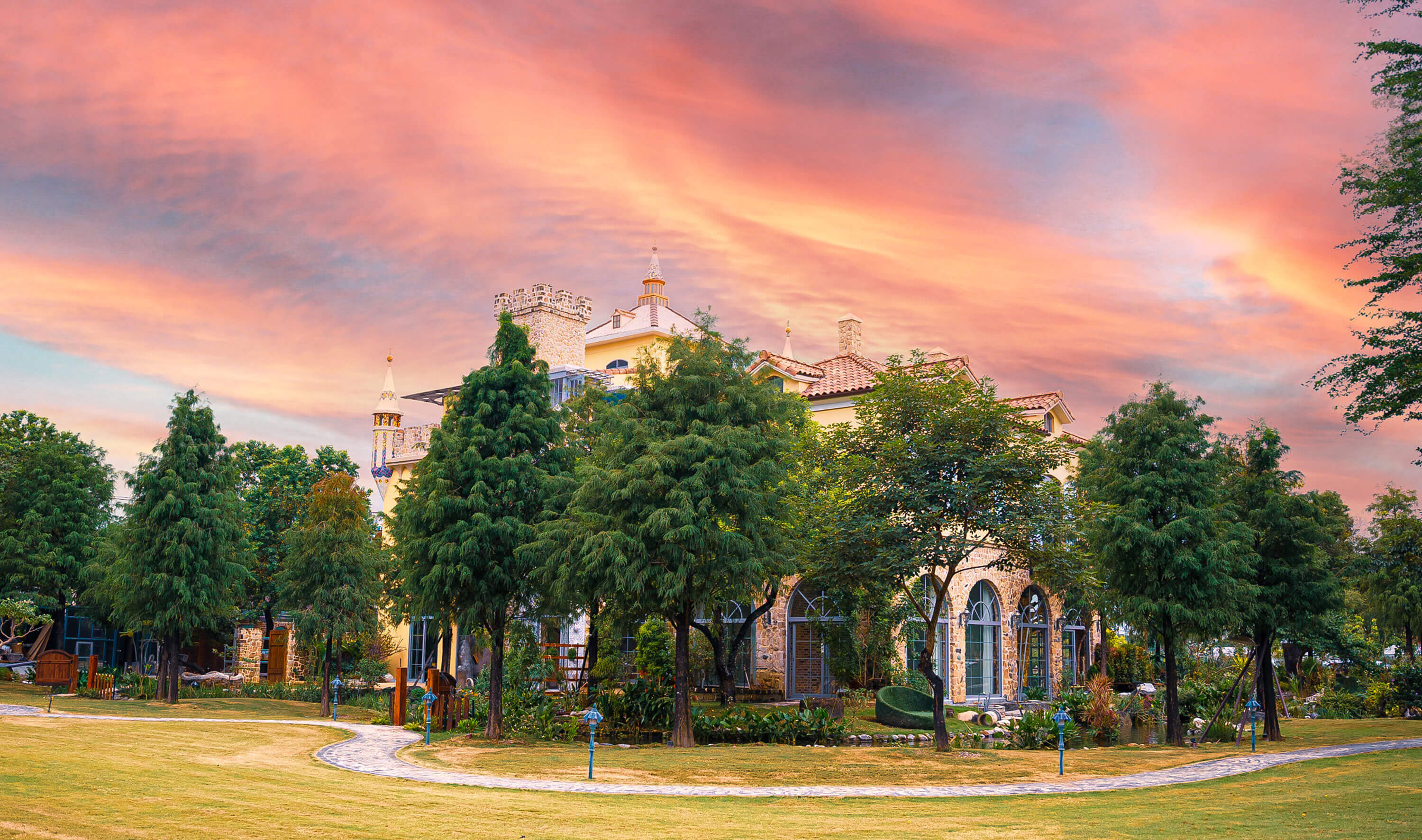 茱麗葉城堡三日-世遊網旅行社